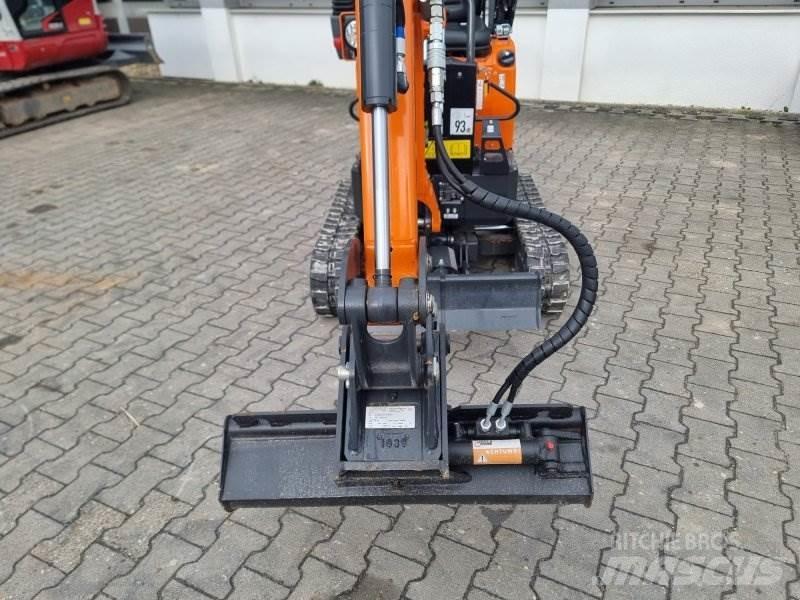 Develon DX 10Z 小型挖掘机