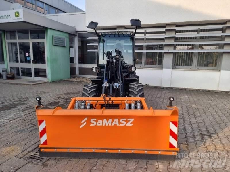 Doosan DL60-7 轮式装载机