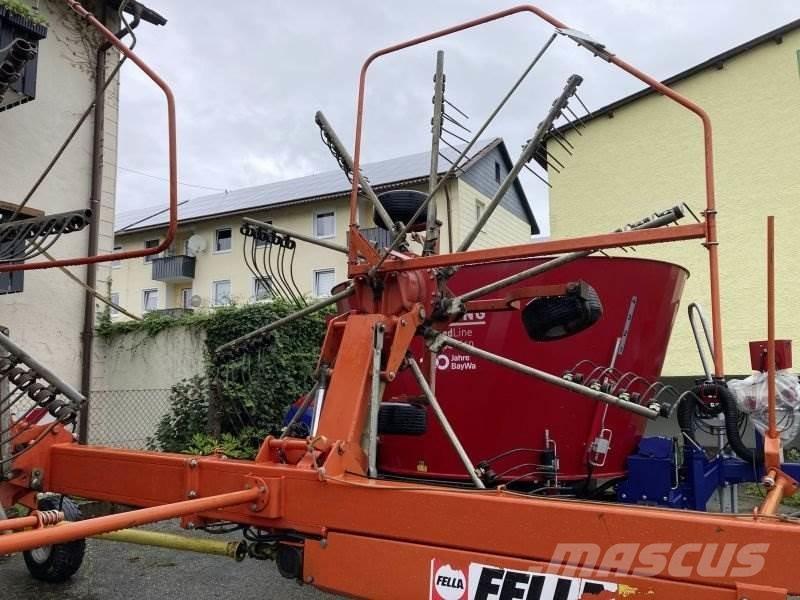 Fella TS 1402 料堆整形机