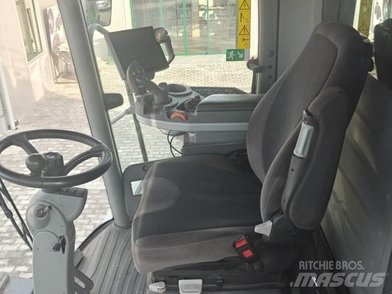 Fendt 6335 C 联合收割机