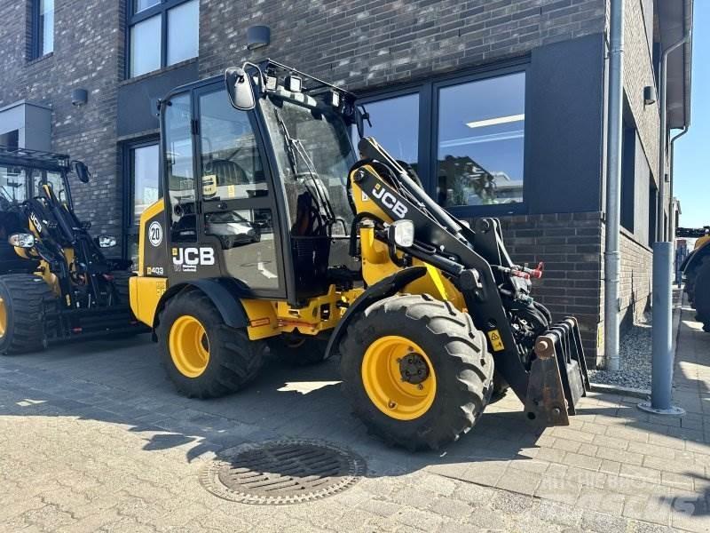JCB 403 AGRI 前装载和挖掘机