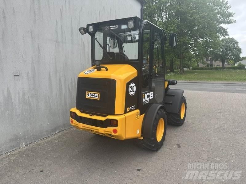 JCB 403 AGRI 前装载和挖掘机