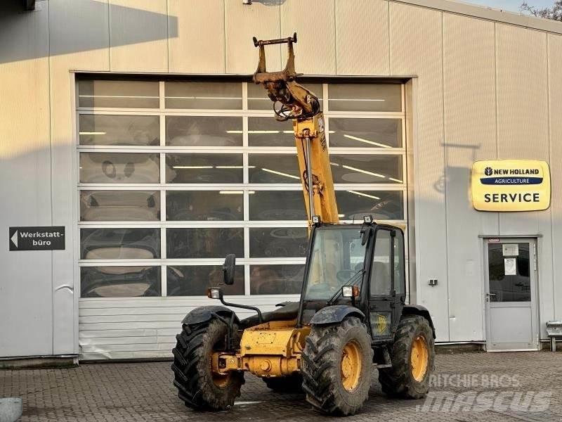 JCB 526-56 伸缩臂叉装车|叉装车