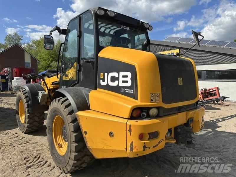 JCB TM 320 S 轮式装载机