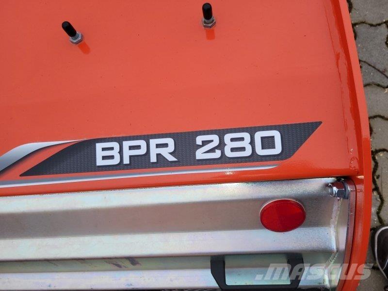 Kuhn BPR 280 肥料搅拌机