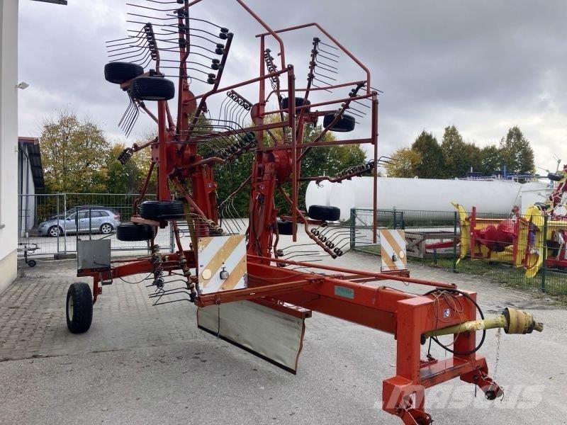 Kuhn GA 7301 料堆整形机