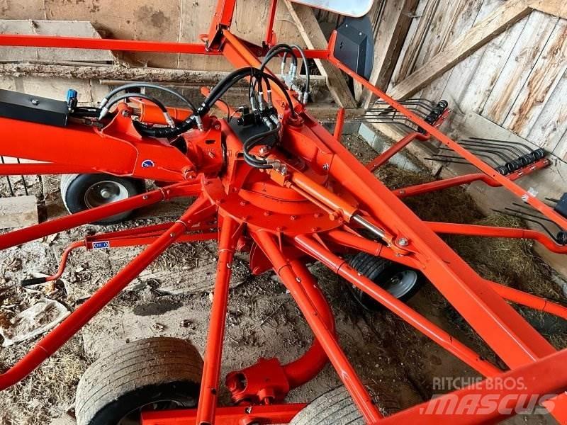 Kuhn GA 9032 料堆整形机