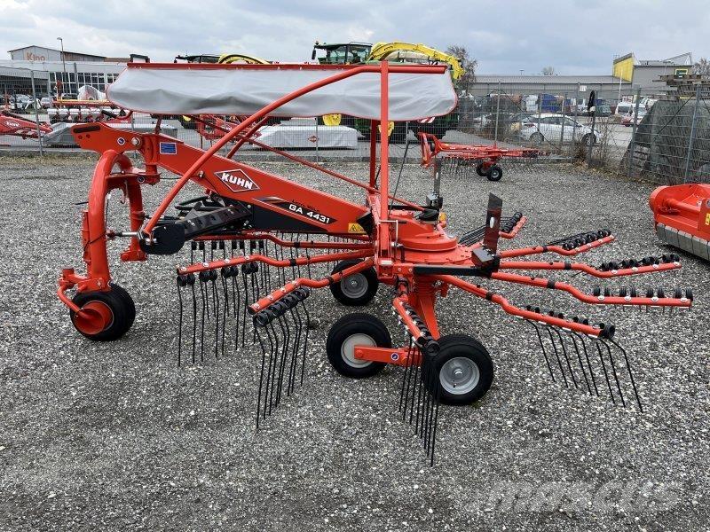 Kuhn GA4431 料堆整形机