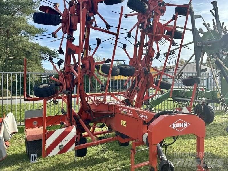 Kuhn GF 10601 犁耙和摊草机