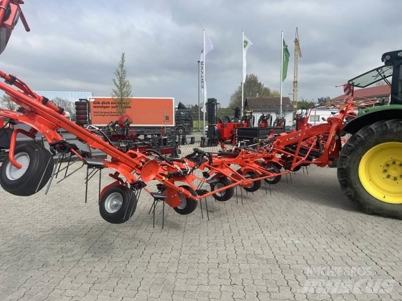 Kuhn GF 13003 犁耙和摊草机