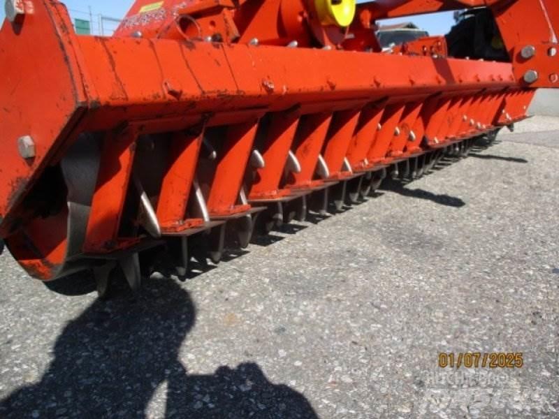 Kuhn HRB 251 圆盘耙