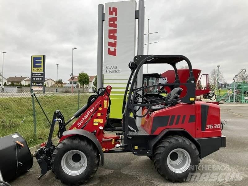 Schäffer 3630 滑移装载机