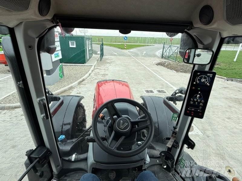 Valtra T235A 拖拉机/农用车