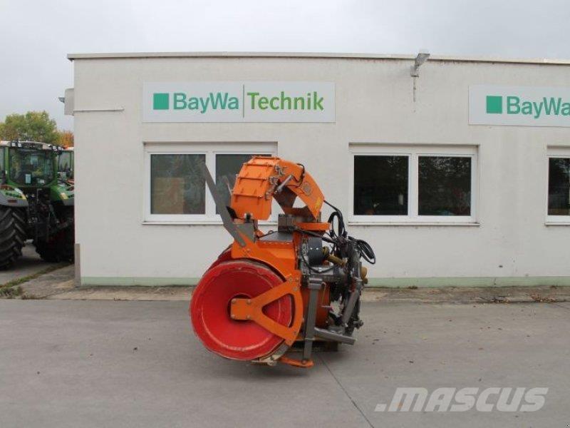  WESTA 950/2600 扬雪机