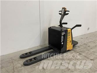 Atlet TLP200 电动搬运车