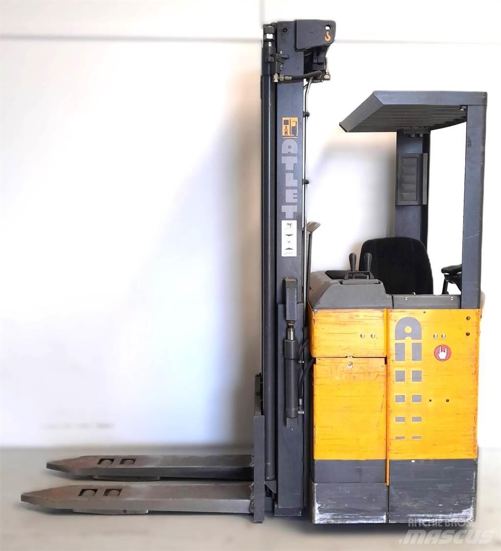 Atlet XSN160 行走式堆垛机