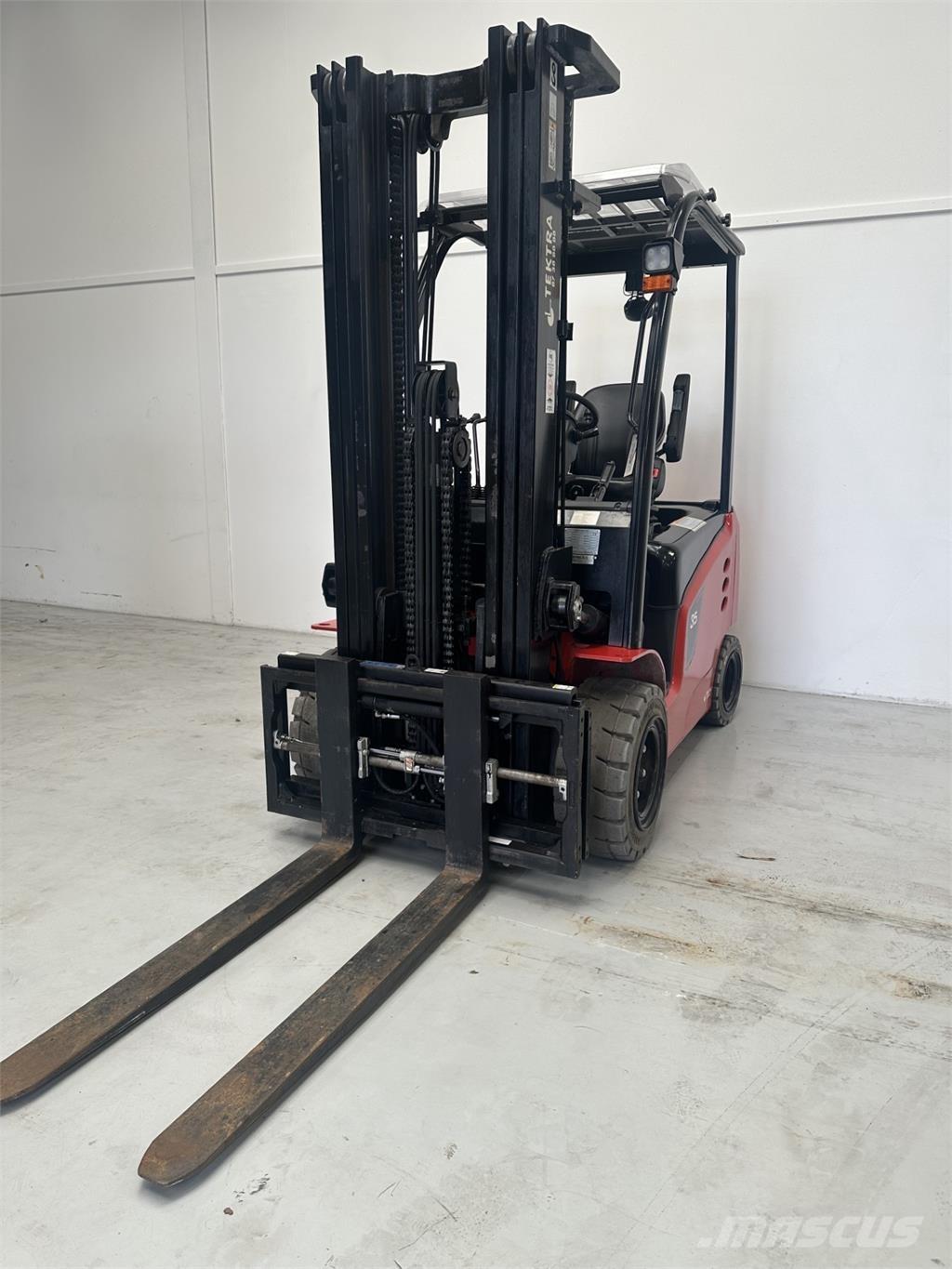 Tektra CPD35-XC4 电动叉车