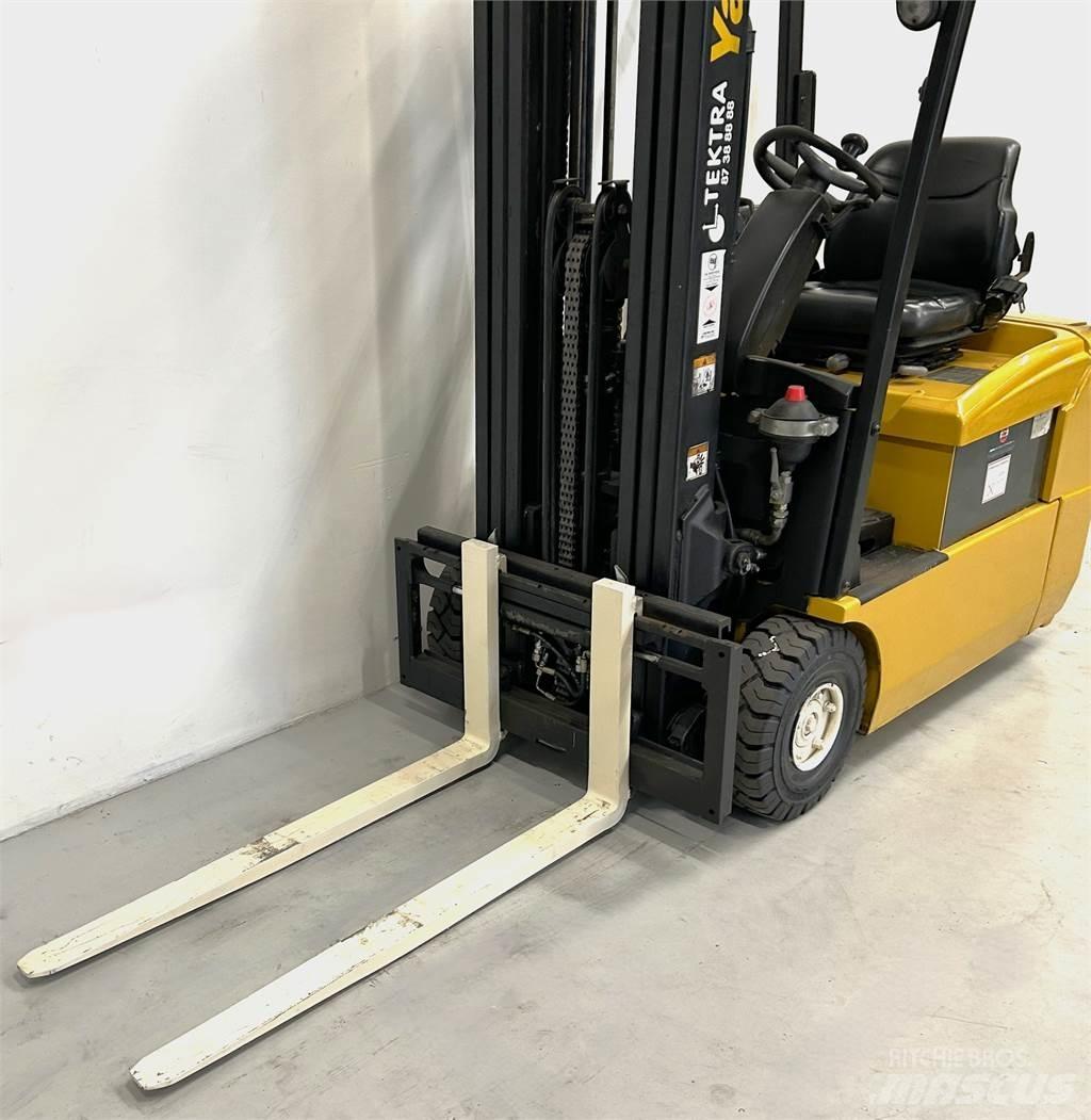 Yale ERP16ATF AC (SWB) 电动叉车