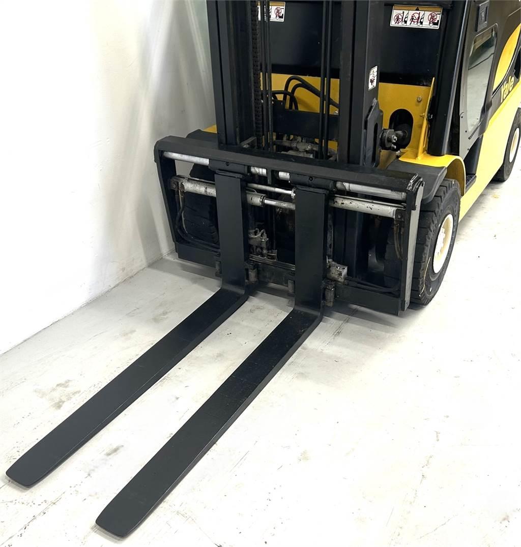 Yale GDP25LX 柴油叉车