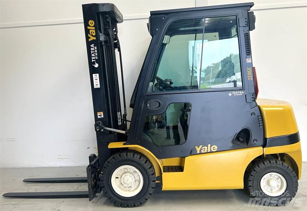 Yale GDP25MX 柴油叉车