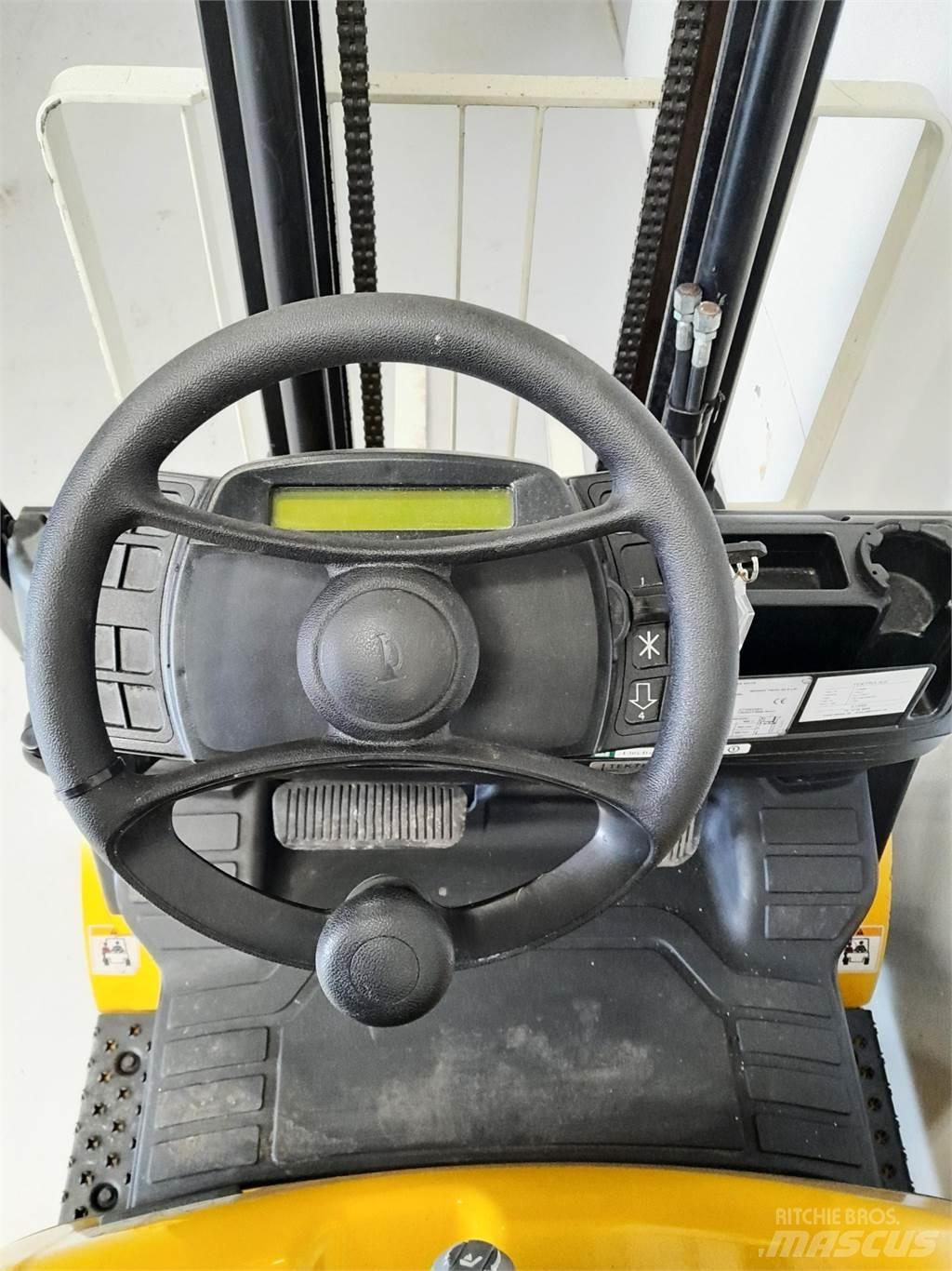 Yale GLP16VX 天然气叉车