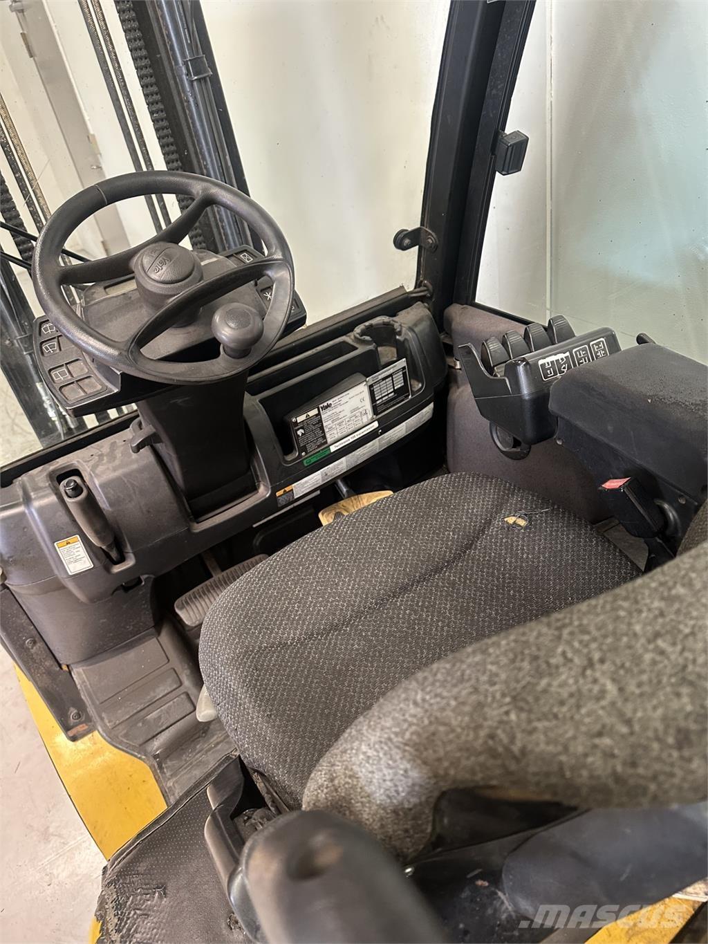 Yale GLP30VX 天然气叉车