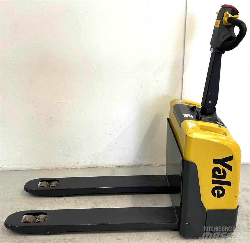 Yale MPC14 - 550 手摇升降机