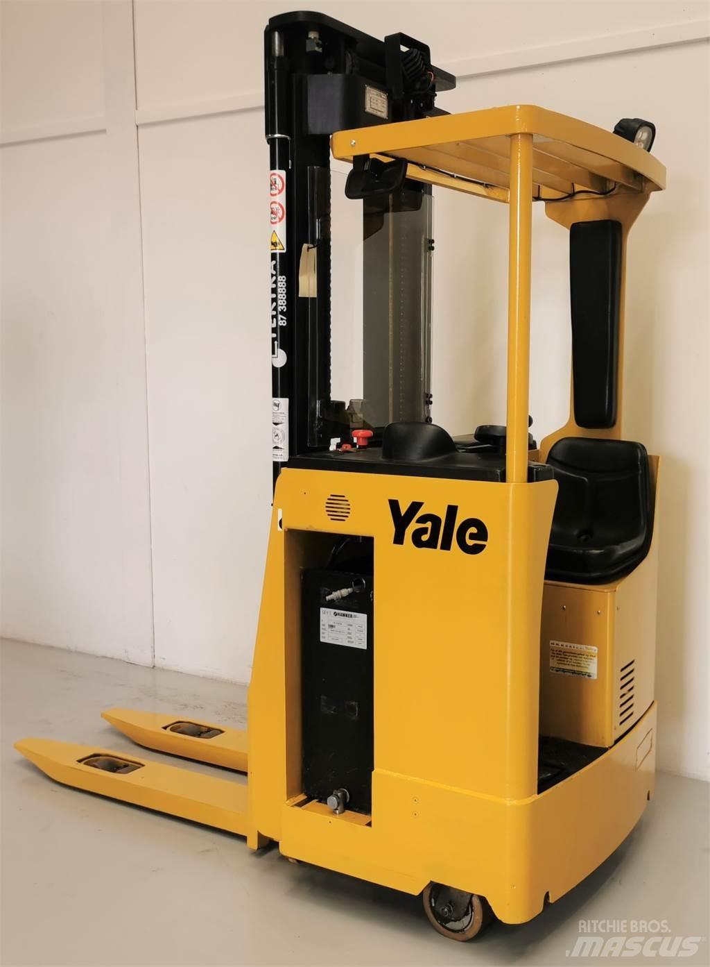 Yale MS15S 行走式堆垛机