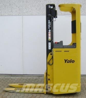 Yale SMS12S 行走式堆垛机