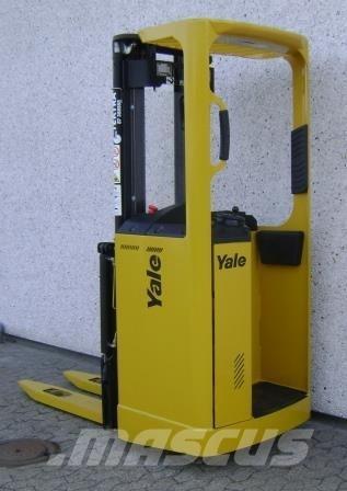 Yale SMS15S 行走式堆垛机