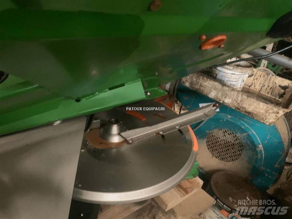 Amazone ZAM 2700 矿物肥料撒播机