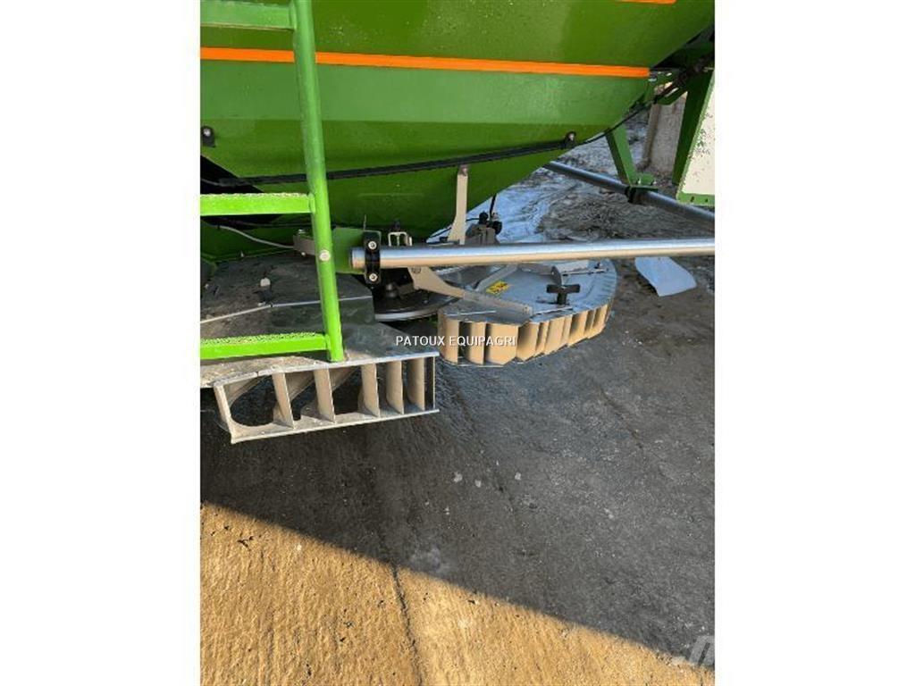 Amazone ZAM ULTRA 矿物肥料撒播机