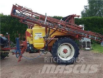 Beyne PLK3500 牵引式喷雾机