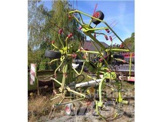 CLAAS VOLTO 770 犁耙和摊草机
