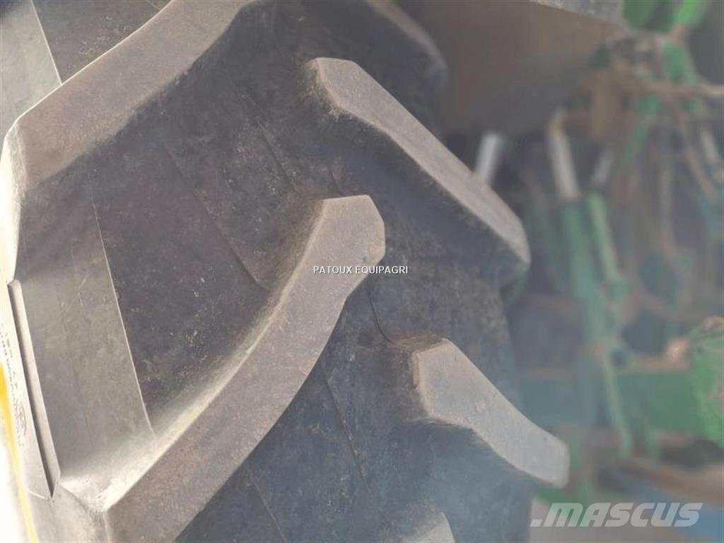 John Deere 6155M 拖拉机/农用车