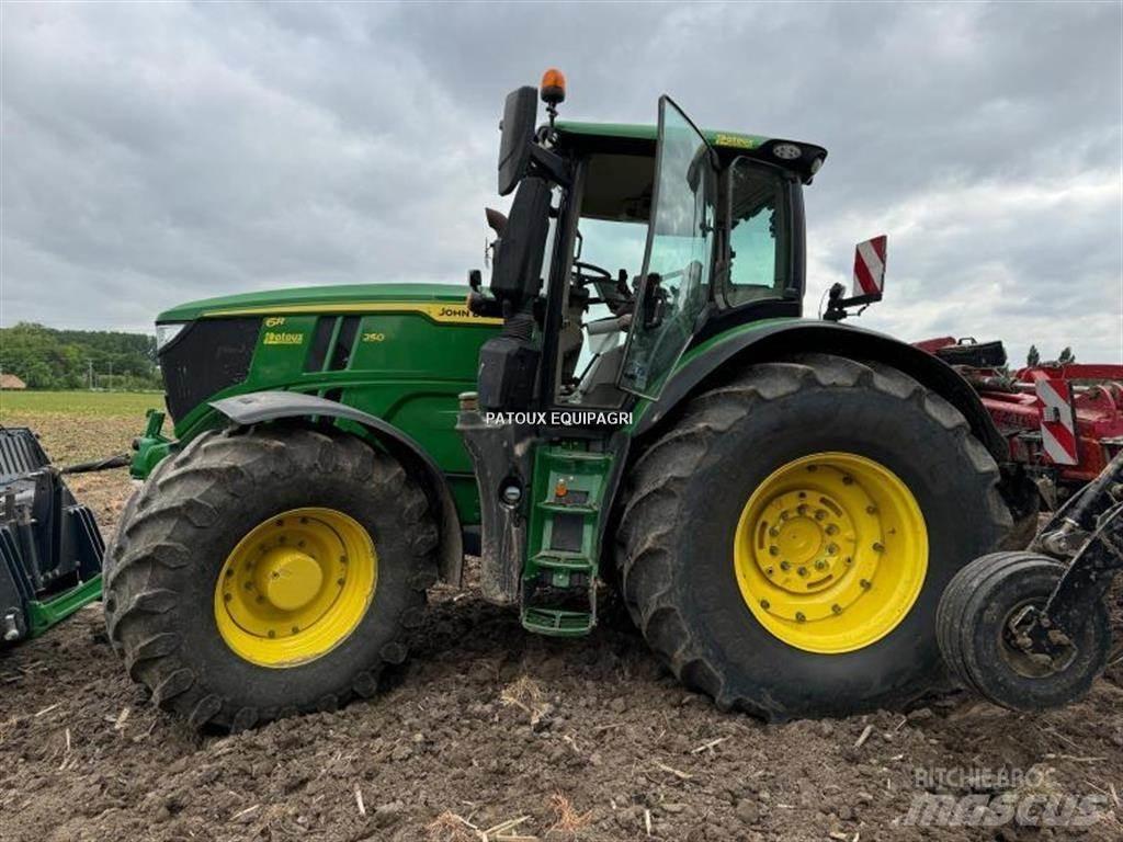 John Deere 6R250 拖拉机/农用车