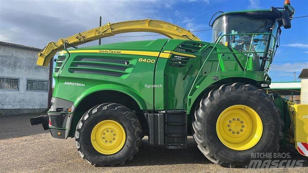 John Deere 8400 青饲料收获机