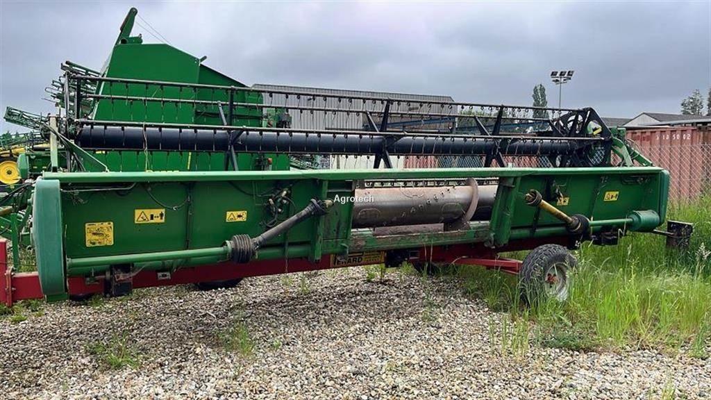 John Deere CTS 联合收割机