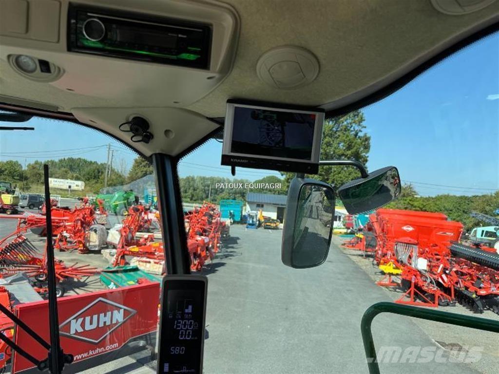 John Deere T550 联合收割机