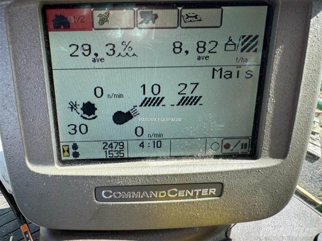 John Deere T560 联合收割机