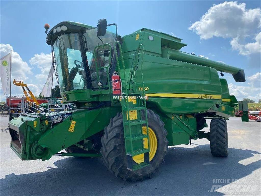 John Deere T660 联合收割机