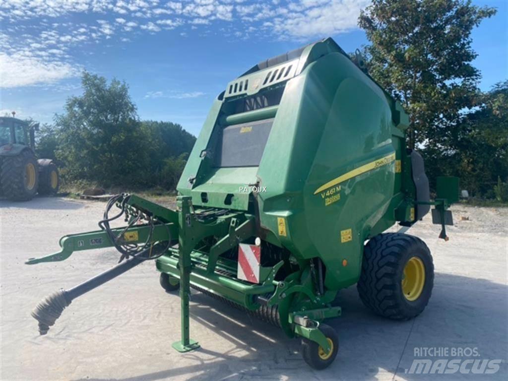 John Deere V461M 圆捆打捆机