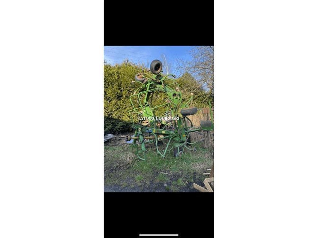 Krone KW7.82 犁耙和摊草机