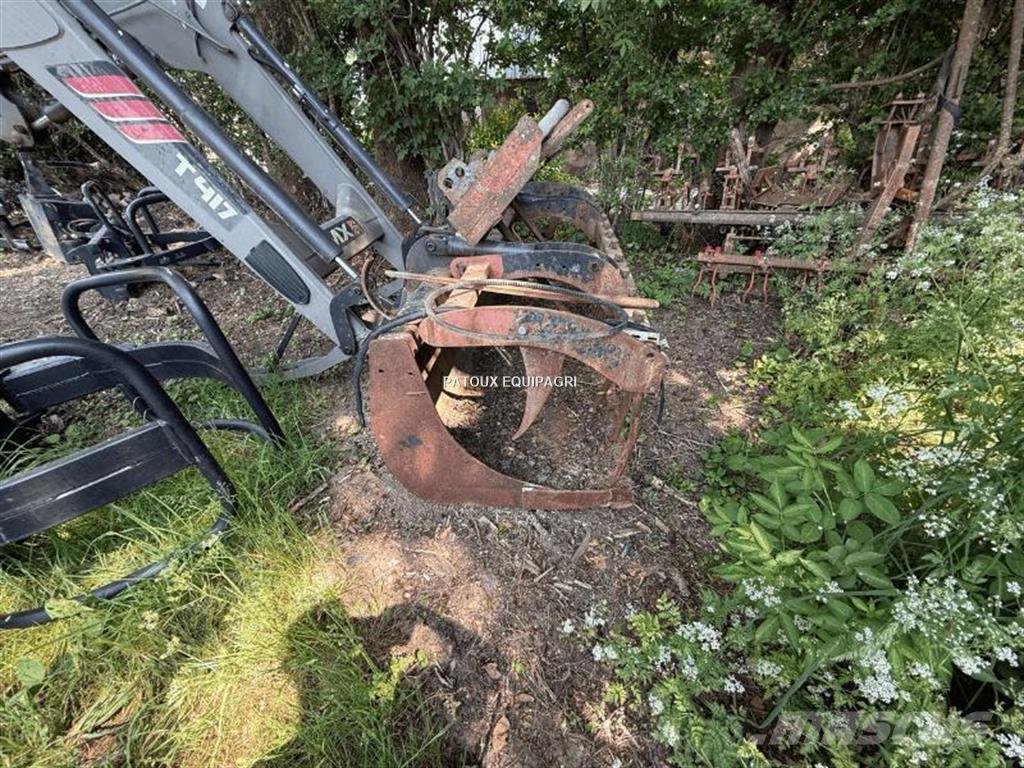 Mailleux T417 前装载和挖掘机