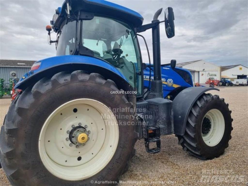 New Holland T7.270 拖拉机/农用车