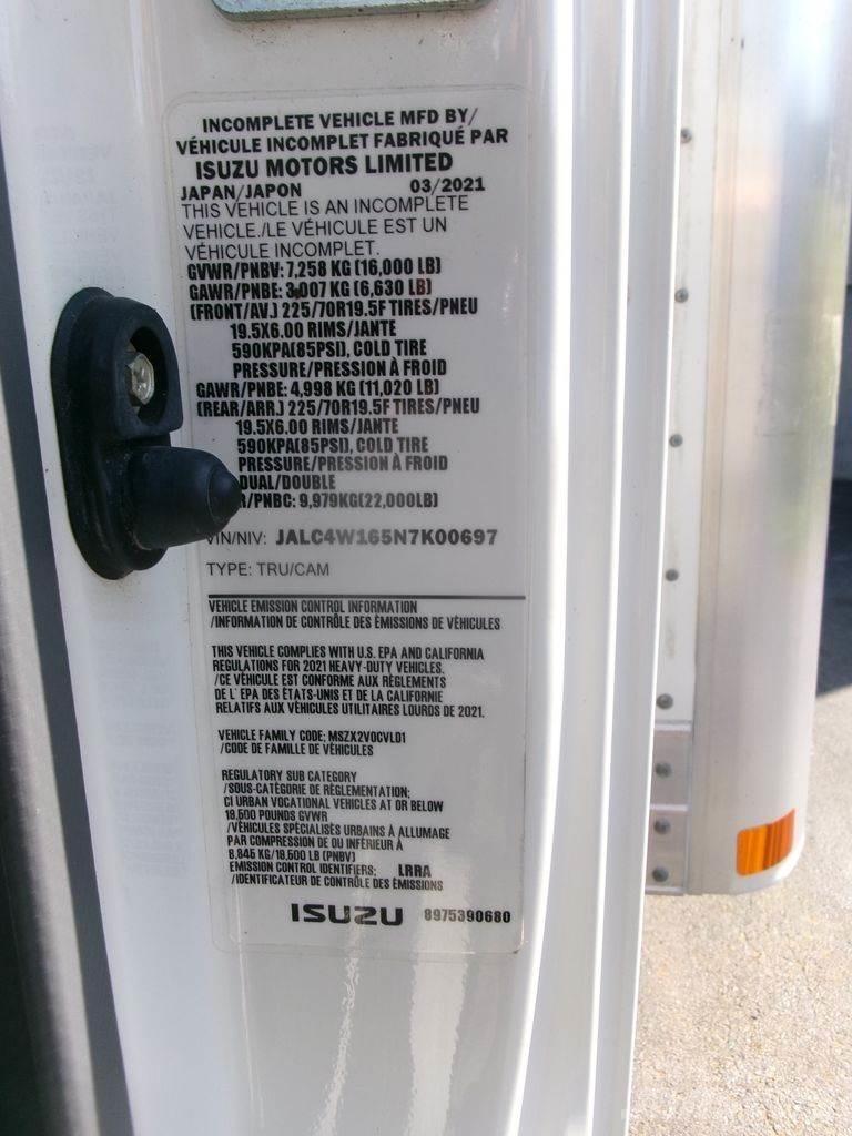 Isuzu FVR 厢式货车