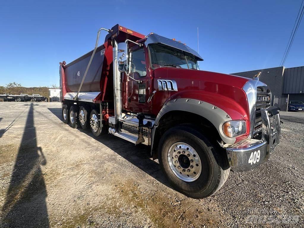 Mack GR104FR 自卸式货车