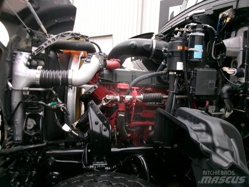 Mack GR64F 自卸式货车