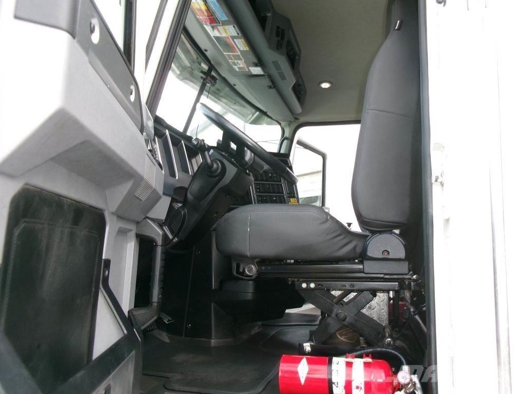 Mack Granite 自卸式货车