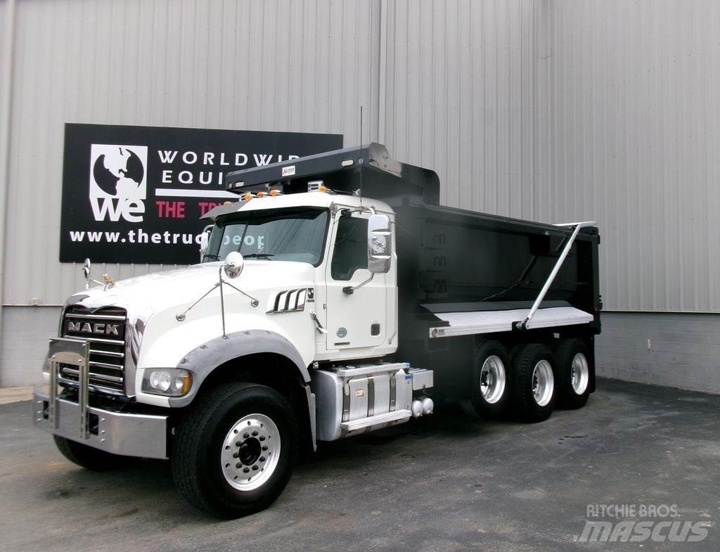 Mack GU713 自卸式货车